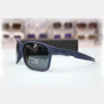 LUMIN-premium-polarized-mens-sunglasses-with-black-frame-Okley