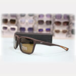 LUMIN-premium-polarized-mens-sunglasses-with-black-frame-Okley